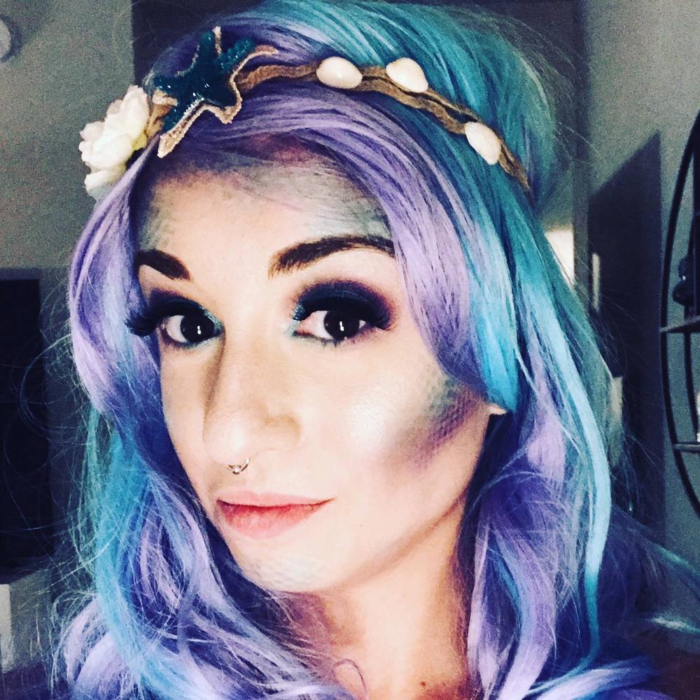 Meet your Posher, Maria